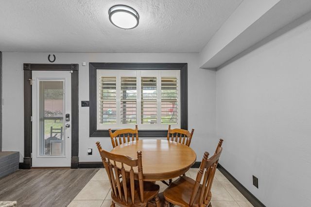 5121 Creekview Drive, La Porte, TX 77571