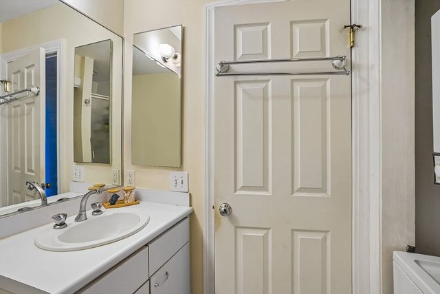 416 Marlborough St. 408, Boston, MA 02116