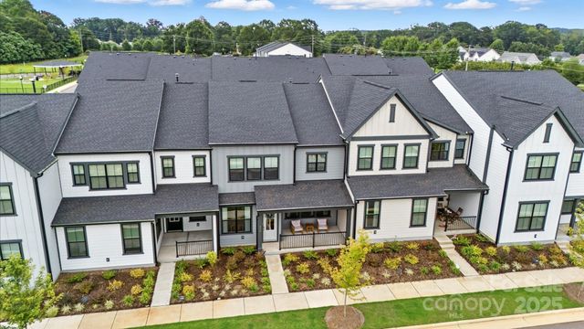 304 Ardmore Drive, Belmont, NC 28012