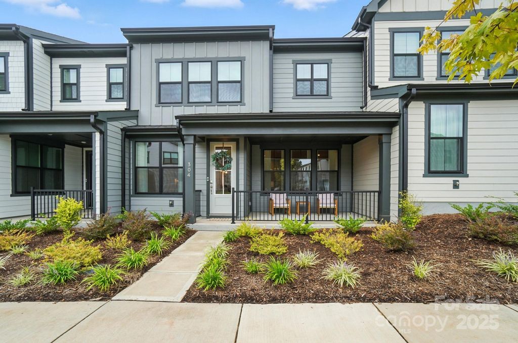 304 Ardmore Drive, Belmont, NC 28012