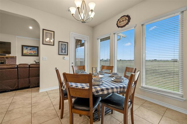 1800 County Road 305, Jarrell, TX 76537