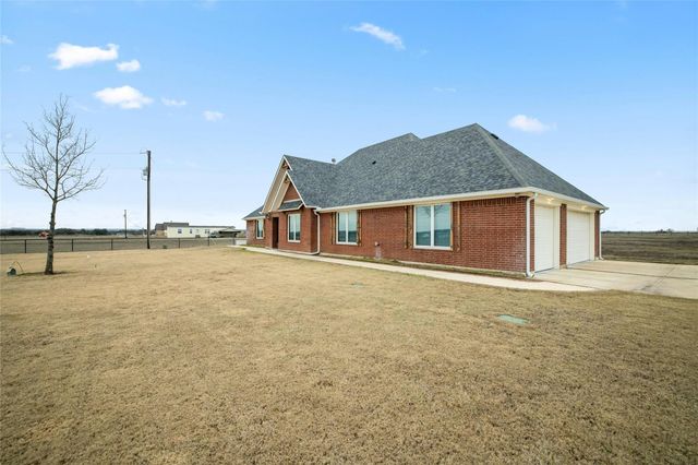 1800 County Road 305, Jarrell, TX 76537