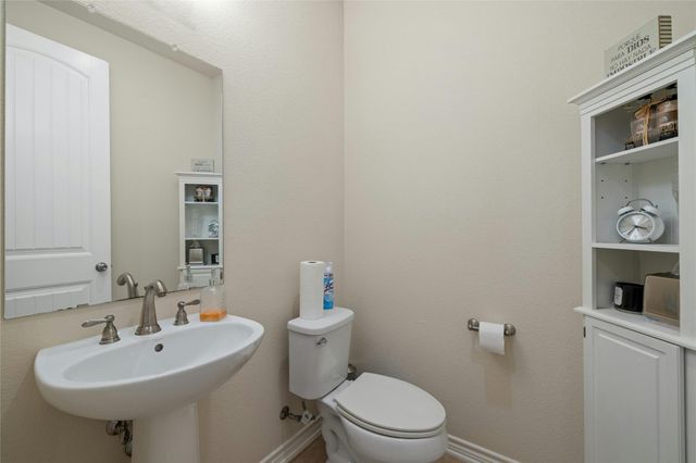 1800 County Road 305, Jarrell, TX 76537