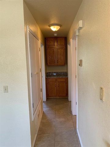 826 Russell Circle 826, Norman, OK 73071