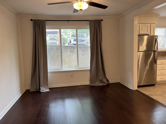 4487 Post Pl Apt 71, Nashville, TN 37205