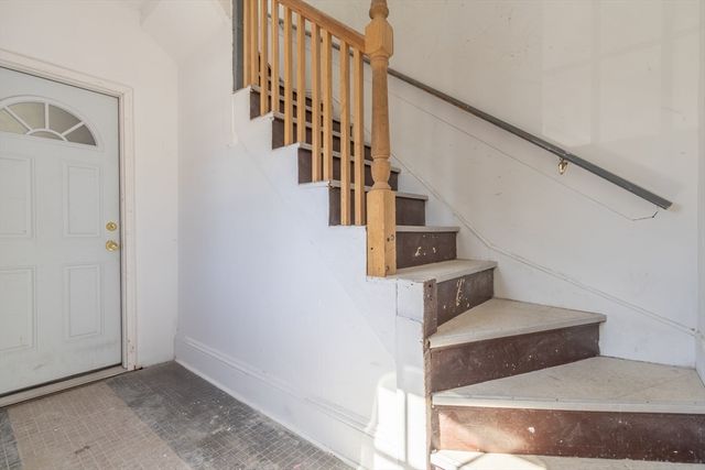 16 Hancock 3, Brockton, MA 02301