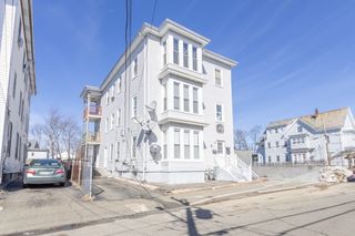 16 Hancock 3, Brockton, MA 02301