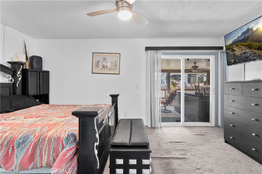 Image 18 of property listing at 871 W Francis, Corona, CA 92882