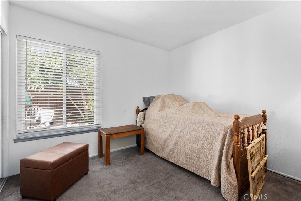 Image 24 of property listing at 871 W Francis, Corona, CA 92882