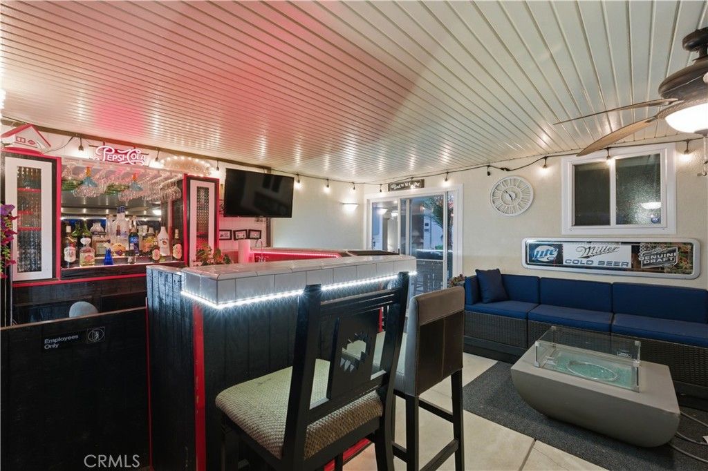 Image 46 of property listing at 871 W Francis, Corona, CA 92882