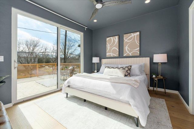 924 Cardinal LN, Austin, TX 78704