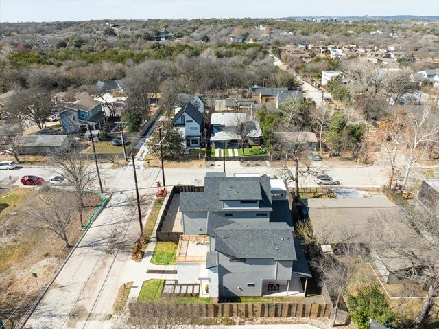 924 Cardinal LN, Austin, TX 78704