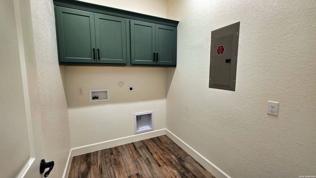 667 ALTA CIR, New Braunfels, TX 78132
