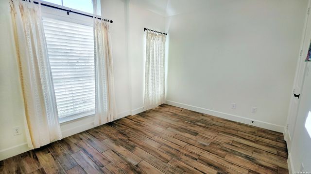 667 ALTA CIR, New Braunfels, TX 78132