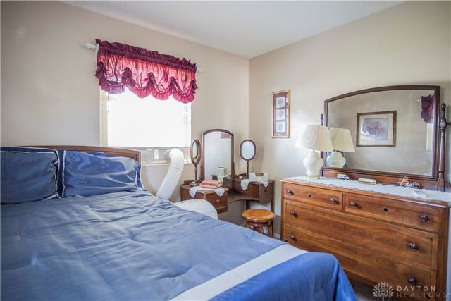 2064 Maryland Drive, Xenia, OH 45385