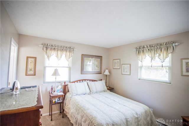 2064 Maryland Drive, Xenia, OH 45385