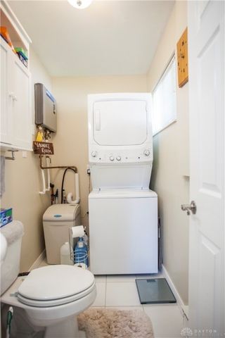 2064 Maryland Drive, Xenia, OH 45385