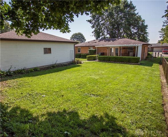 2064 Maryland Drive, Xenia, OH 45385