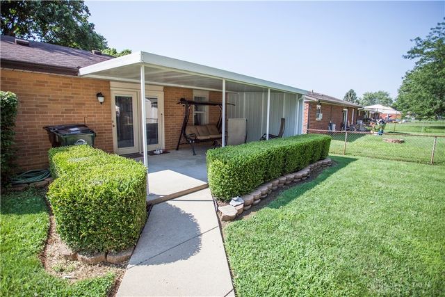 2064 Maryland Drive, Xenia, OH 45385