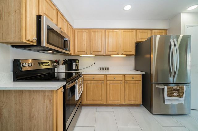 2063 DUNSTON COVE ROAD, Clearwater, FL 33755