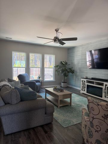 419 Sanctuary Park Drive, Summerville, SC 29486