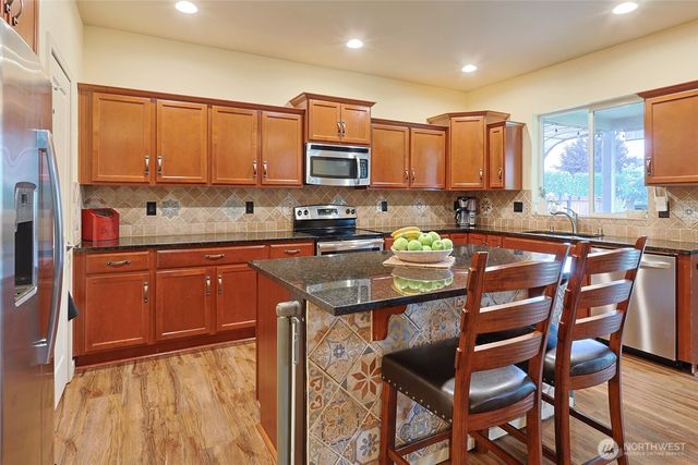 2110 178th Street Ct E, Spanaway, WA 98387