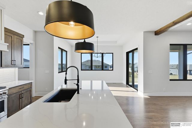 11616 S 115th Street, Papillion, NE 68046