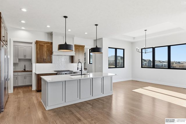 11616 S 115th Street, Papillion, NE 68046