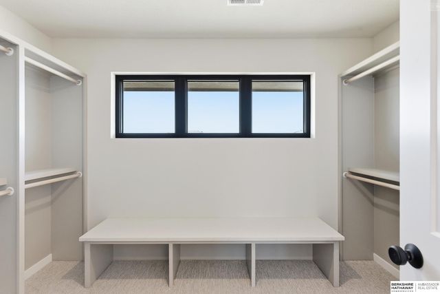 11616 S 115th Street, Papillion, NE 68046