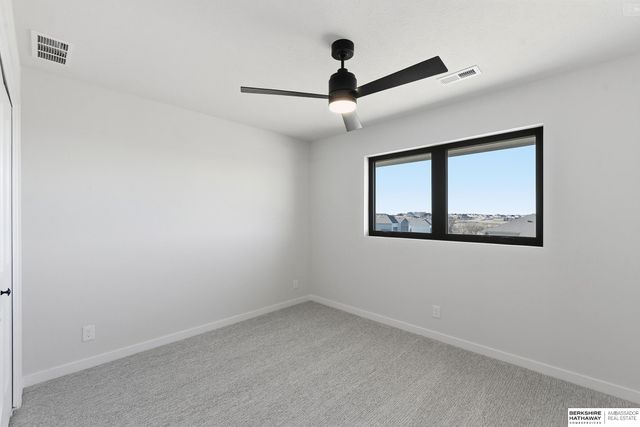 11616 S 115th Street, Papillion, NE 68046