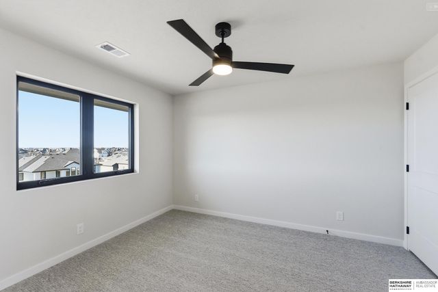 11616 S 115th Street, Papillion, NE 68046