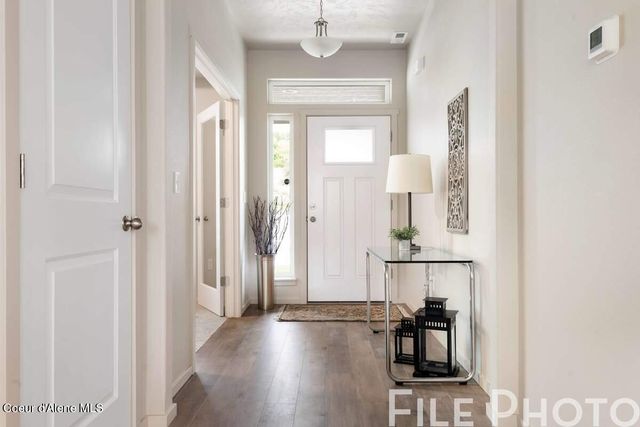 5991 PELICAN LOOP, Rathdrum, ID 83858