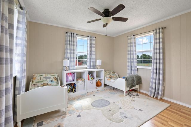 323 County Road 3804, Wolfe City, TX 75496