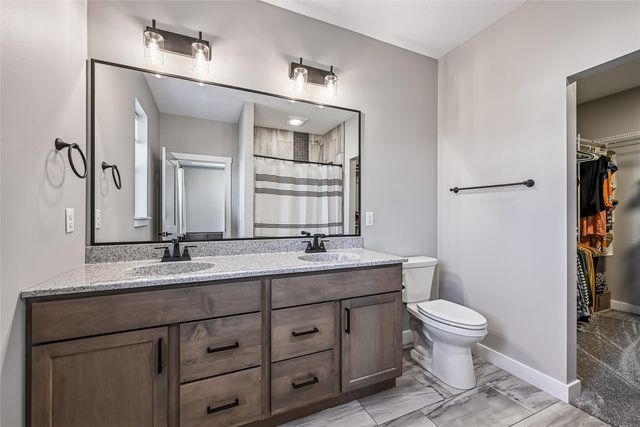 1024 Kettering Road, Marion, IA 52302