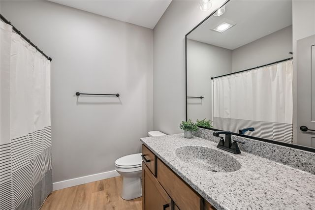 1024 Kettering Road, Marion, IA 52302