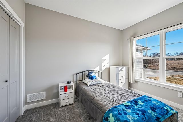 1024 Kettering Road, Marion, IA 52302