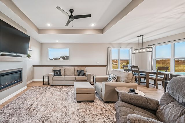 1024 Kettering Road, Marion, IA 52302