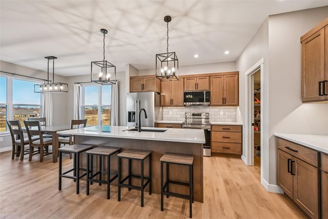 1024 Kettering Road, Marion, IA 52302