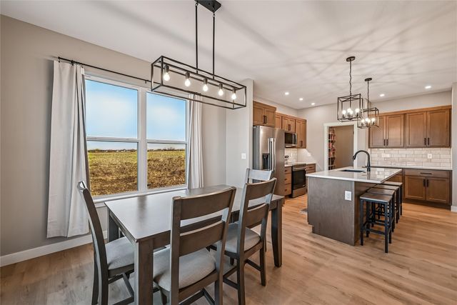 1024 Kettering Road, Marion, IA 52302