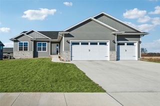 1024 Kettering Road, Marion, IA 52302