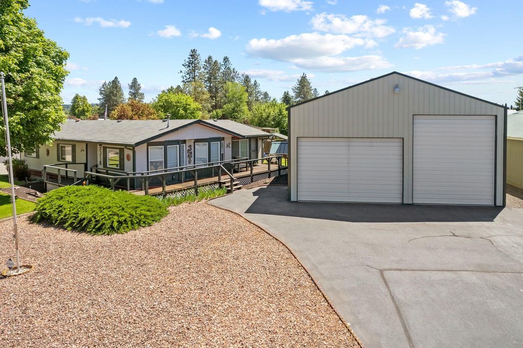 3318 E Hastings Ave, Mead, WA 99021