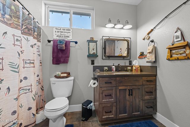 3900 Hackberry Street, Silver Springs, NV 89429