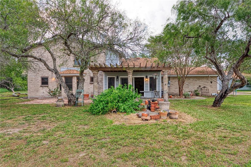 4648 County Road 2221, Odem, TX 78370