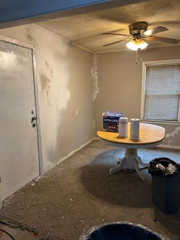 9609 Main Street, Kansas City, MO 64114