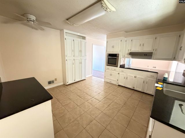 2757 American Avenue, West Columbia, SC 29170