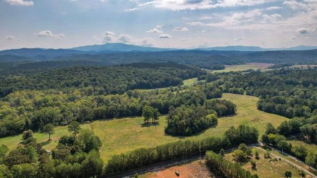 1 Bullens Road, Ocoee, TN 37361