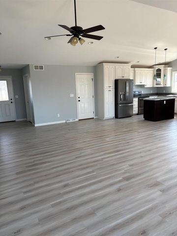 1595 Cornerstone Circle, Platteville, WI 53818