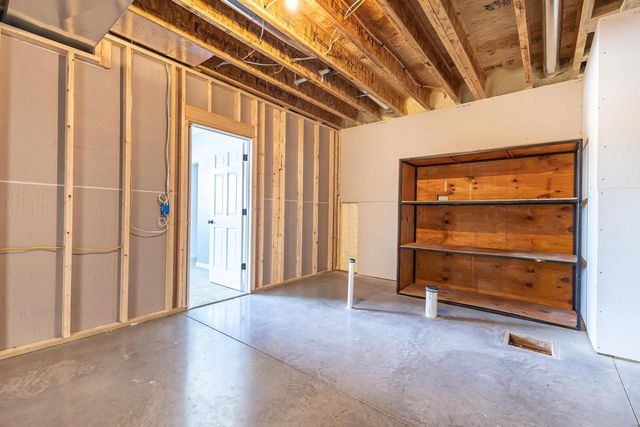 1595 Cornerstone Circle, Platteville, WI 53818