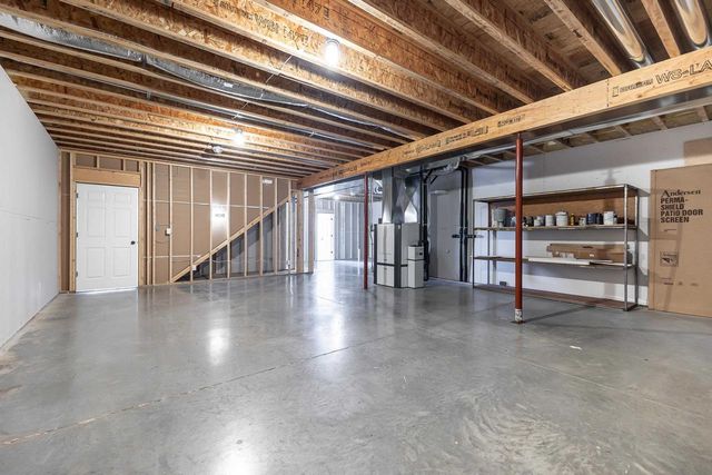 1595 Cornerstone Circle, Platteville, WI 53818