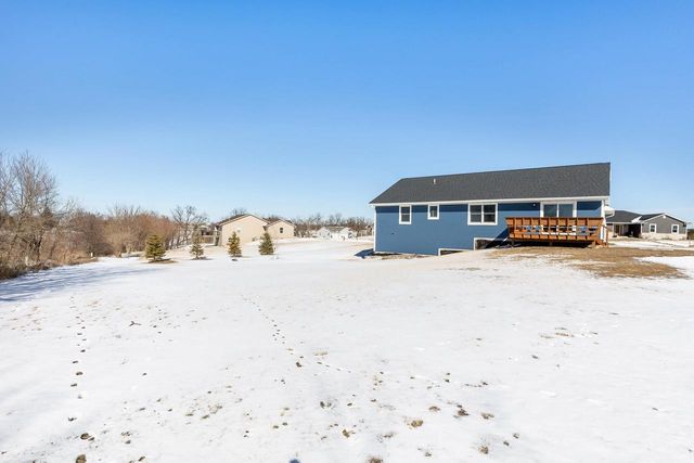 1595 Cornerstone Circle, Platteville, WI 53818
